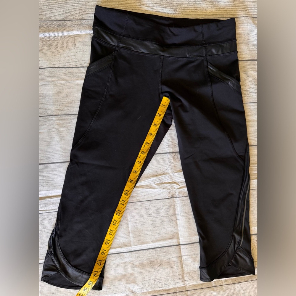 Lululemon Black Crop Leggings Size 8 Faux Leather Trim Zip Pocket Athletic - Picture 6 of 8